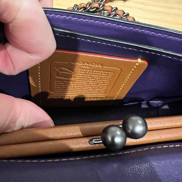 COACH 1941 Black/Purple Tea Rose Dinky 21586 Limited RARE! - Picture 8 of 10